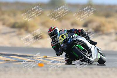 media/Nov-16-2024-CVMA (Sat) [[0e4bb1f32f]]/Race 9-Amateur Supersport Middleweight/